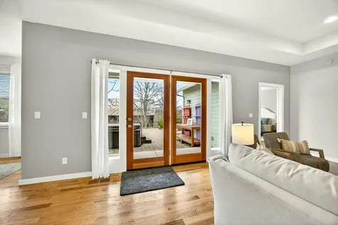 952 Oak Street Ashland OR 97520