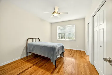 952 Oak Street Ashland OR 97520
