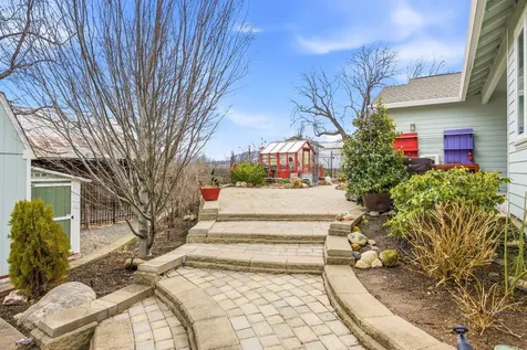 952 Oak Street Ashland OR 97520