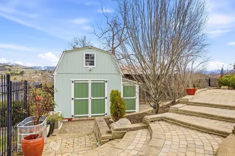 952 Oak Street Ashland OR 97520