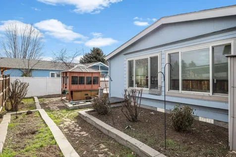 2108 NE 6th Street Redmond OR 97756