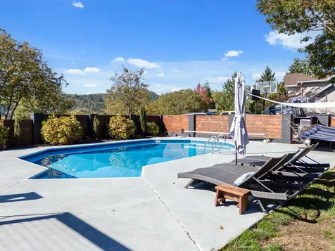 1021 NW Starlite Place Grants Pass OR 97526