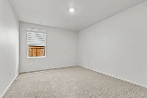 567 Black Bear Drive Medford OR 97501