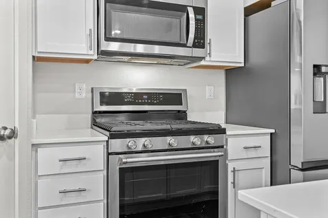 567 Black Bear Drive Medford OR 97501
