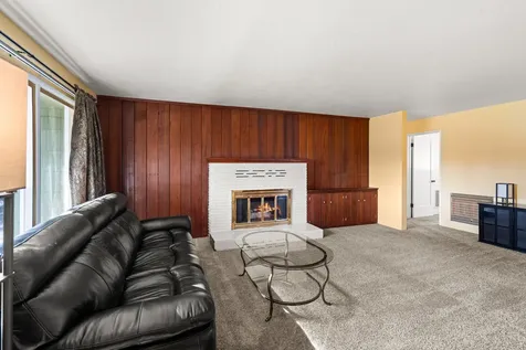 1124 Mount Pitt Avenue Medford OR 97501
