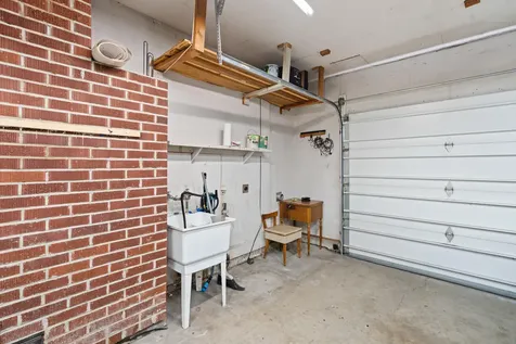 1124 Mount Pitt Avenue Medford OR 97501