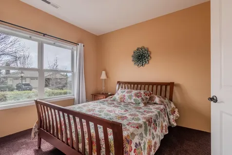 3821 Sherwood Park Drive Medford OR 97504