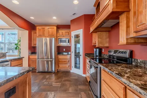 3821 Sherwood Park Drive Medford OR 97504