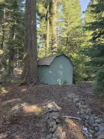 5560 E Hyatt Lake Road Ashland OR 97520