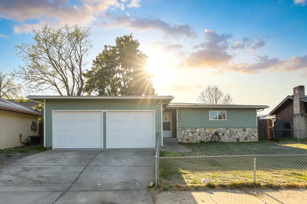 412 Morningside Street Medford OR 97501
