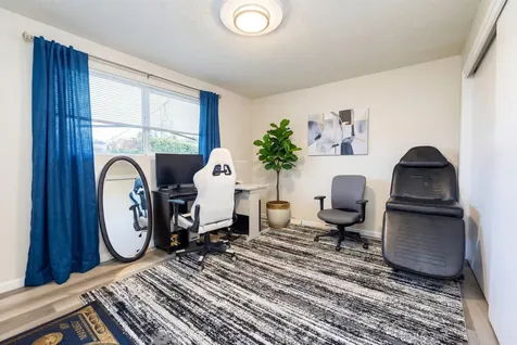 412 Morningside Street Medford OR 97501