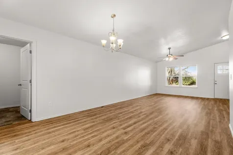 279 SE Laurel Lane Prineville OR 97754