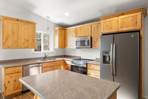 279 SE Laurel Lane Prineville OR 97754