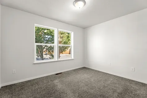 279 SE Laurel Lane Prineville OR 97754