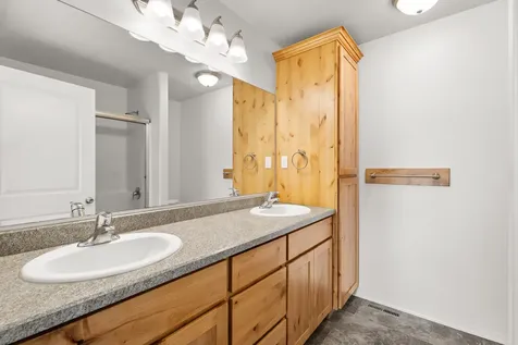 279 SE Laurel Lane Prineville OR 97754