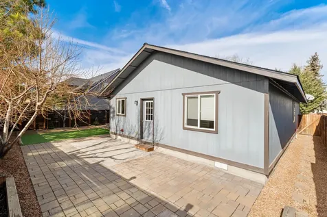 279 SE Laurel Lane Prineville OR 97754
