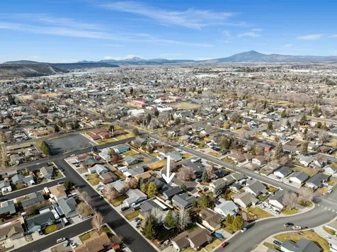 279 SE Laurel Lane Prineville OR 97754