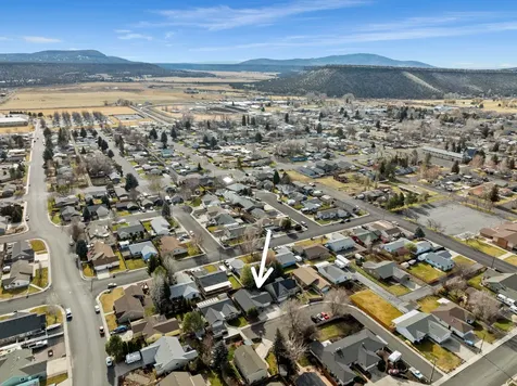 279 SE Laurel Lane Prineville OR 97754
