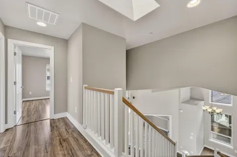 161 SE Rice Way Bend OR 97702