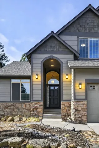 161 SE Rice Way Bend OR 97702