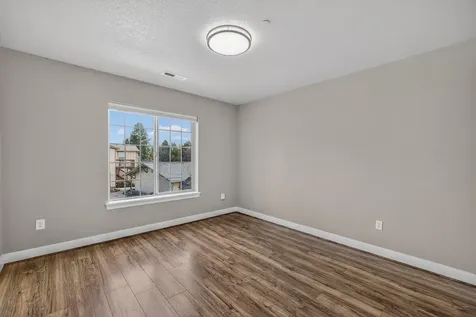 161 SE Rice Way Bend OR 97702