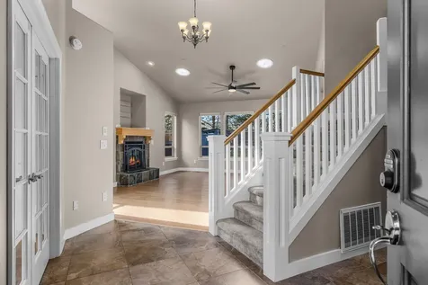 161 SE Rice Way Bend OR 97702