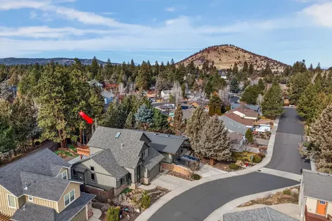 161 SE Rice Way Bend OR 97702