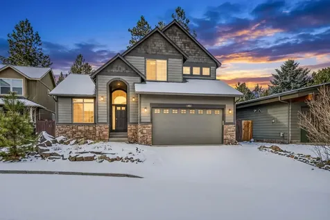 161 SE Rice Way Bend OR 97702