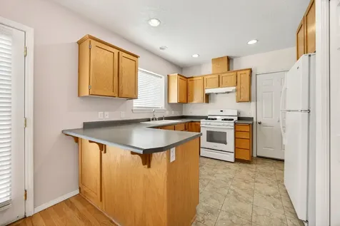 252 9th Street Alley Ashland OR 97520