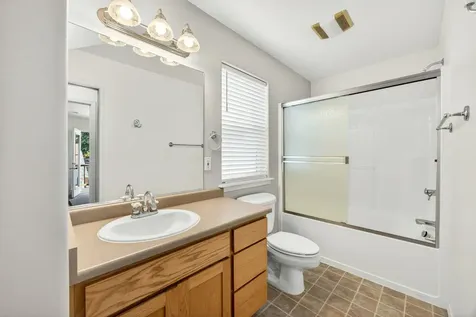 252 9th Street Alley Ashland OR 97520