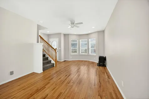 252 9th Street Alley Ashland OR 97520