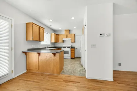 252 9th Street Alley Ashland OR 97520