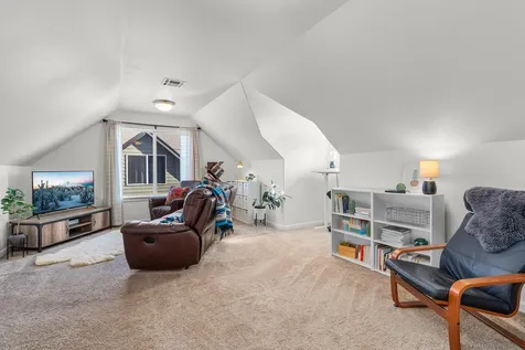1482 NE Rumgay Lane Bend OR 97701