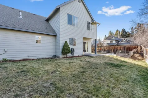 1482 NE Rumgay Lane Bend OR 97701