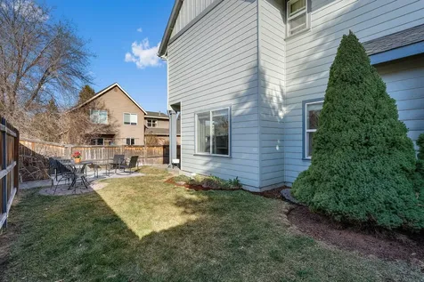 1482 NE Rumgay Lane Bend OR 97701