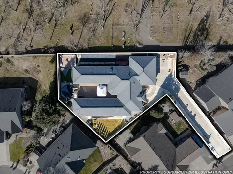 875 N Mountain Avenue Central Point OR 97502
