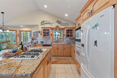 521 Seclusion Loop Grants Pass OR 97526
