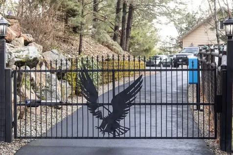 521 Seclusion Loop Grants Pass OR 97526