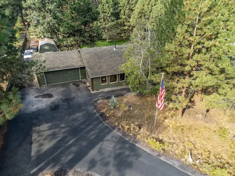 19033 Pumice Butte Road Bend OR 97702