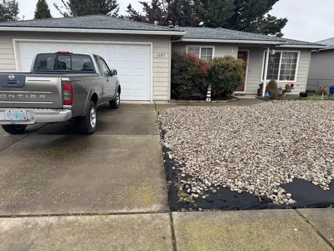 1283 Far West Avenue Central Point OR 97502