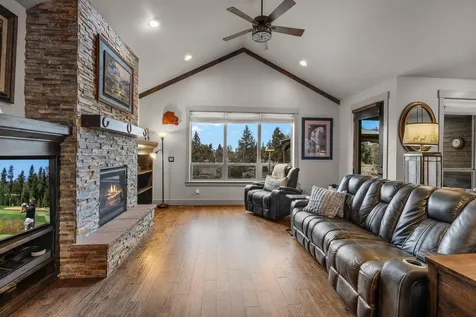 17783 SW Chaparral Drive Powell Butte OR 97753