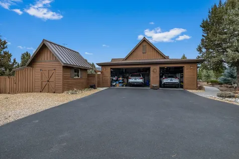 17783 SW Chaparral Drive Powell Butte OR 97753