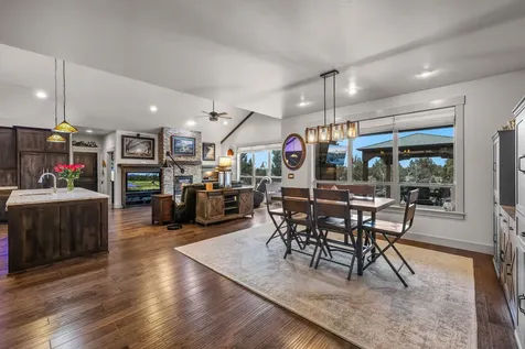 17783 SW Chaparral Drive Powell Butte OR 97753
