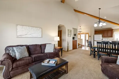 5015 Falcon Drive Klamath Falls OR 97601