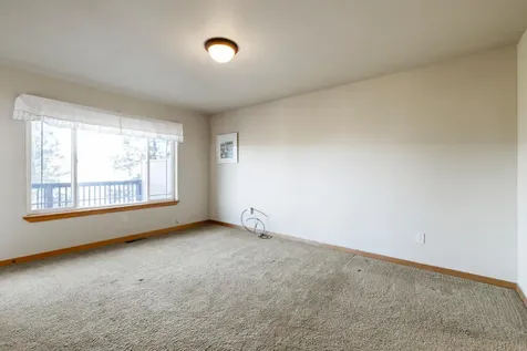 5015 Falcon Drive Klamath Falls OR 97601