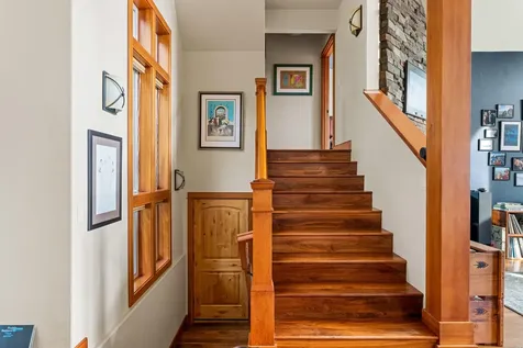 252 Frontier Lane Grants Pass OR 97526