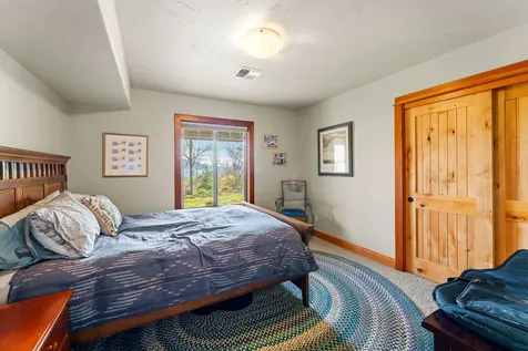 252 Frontier Lane Grants Pass OR 97526