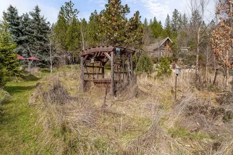 252 Frontier Lane Grants Pass OR 97526