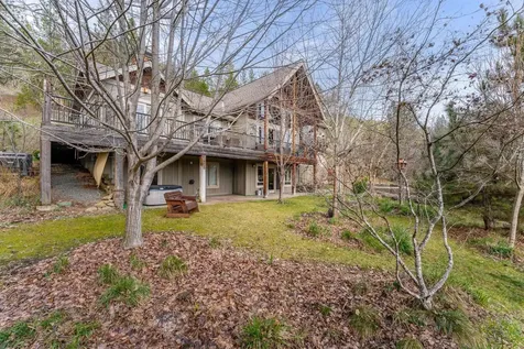 252 Frontier Lane Grants Pass OR 97526