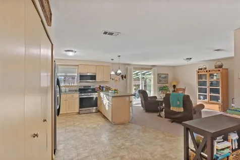 1116 SW Spruce Street Grants Pass OR 97526